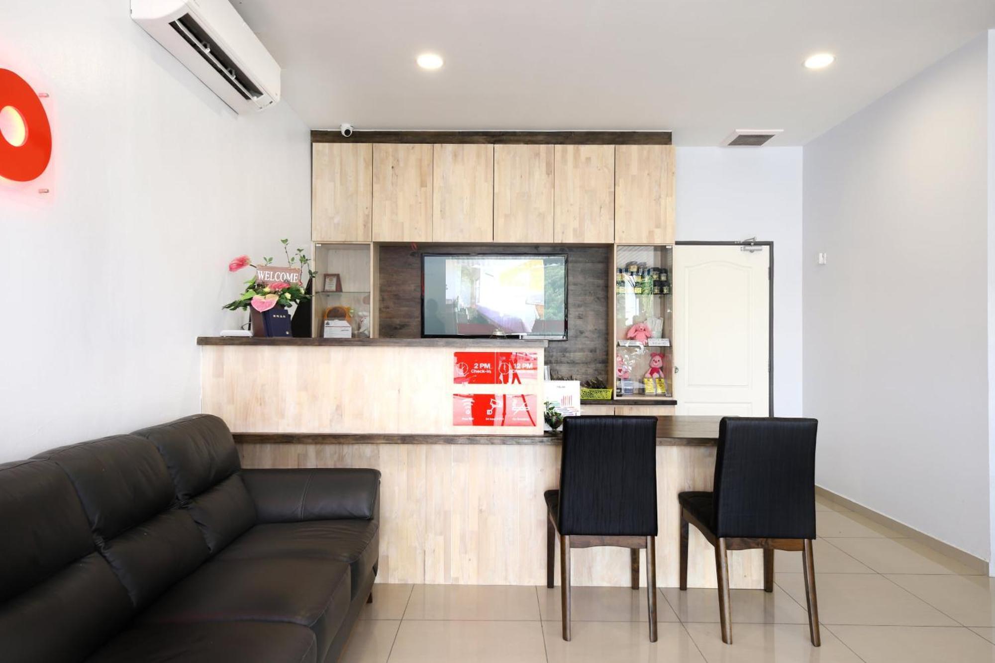 OYO 778 Bmw 2 Hotel Muar Buitenkant foto